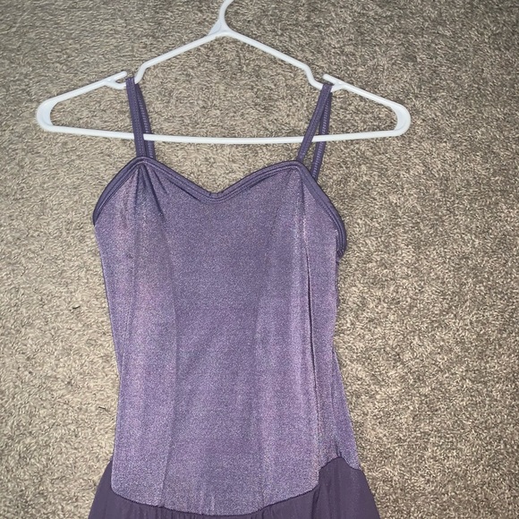 Dance Costume - Picture 2 of 3